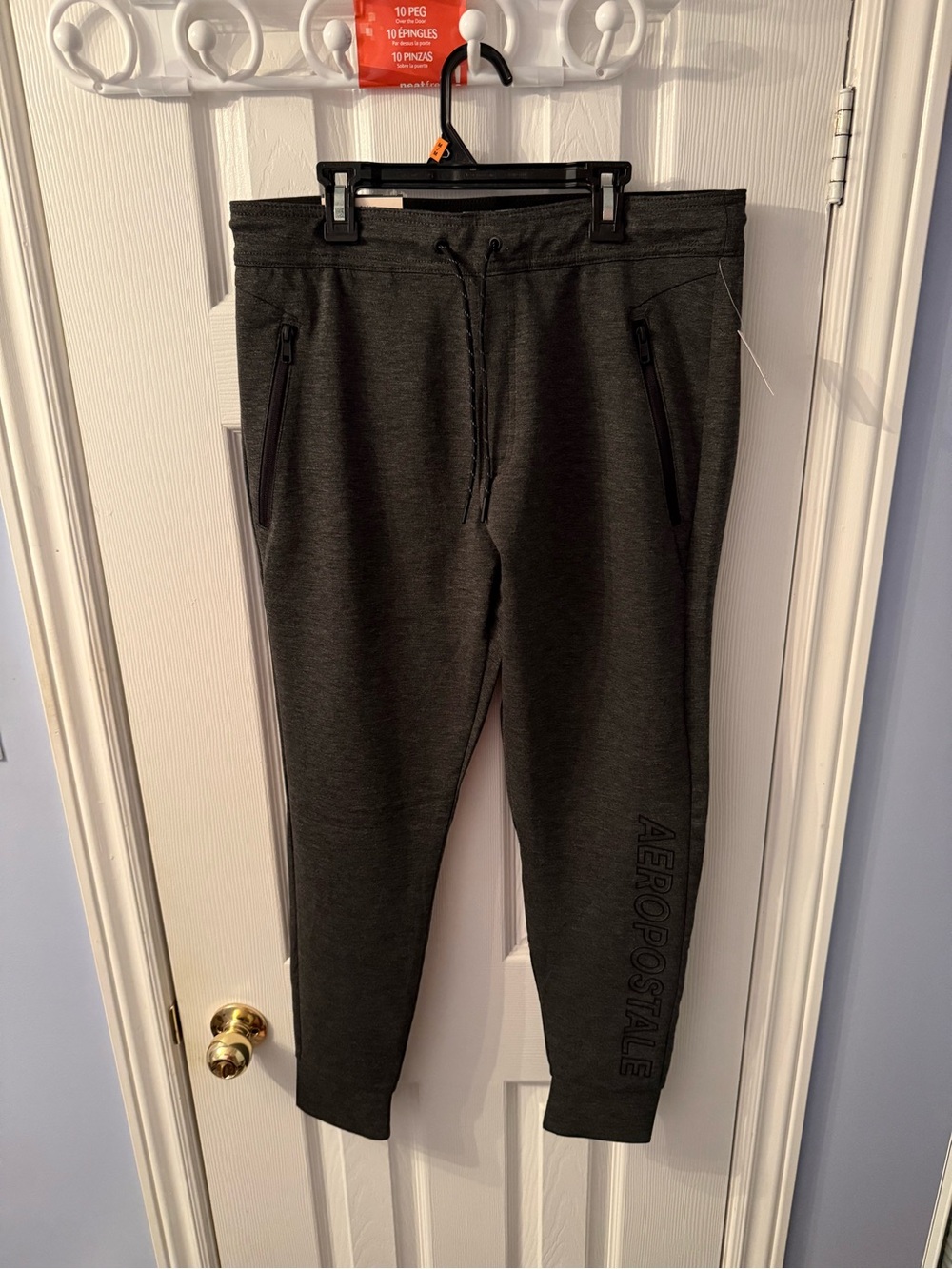 Aeropostale Men's Dark Charcoal Gray Jogger Sweatpants